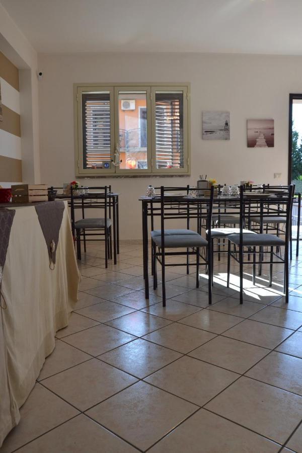 Profumo Di Mare Bed & Breakfast Giardini Naxos Bagian luar foto