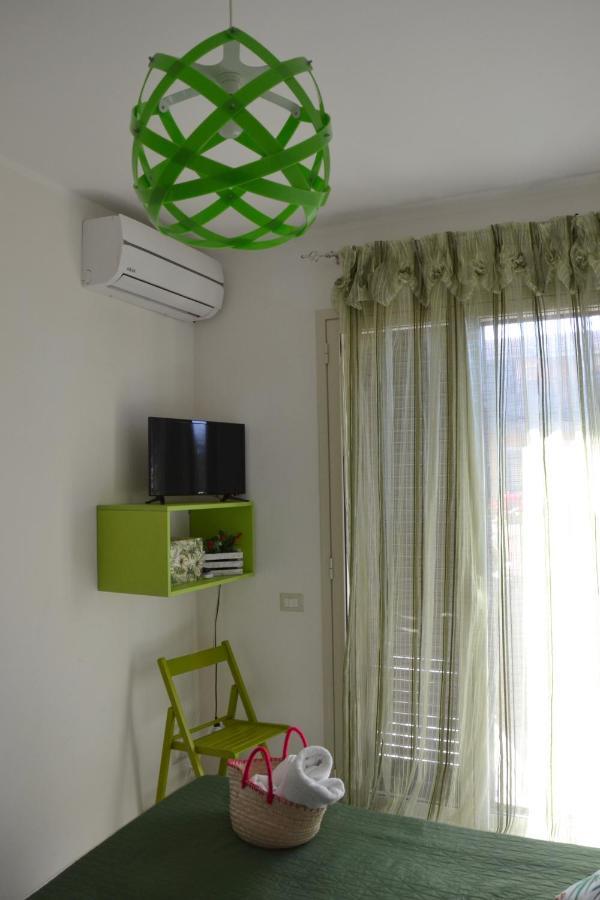 Profumo Di Mare Bed & Breakfast Giardini Naxos Bagian luar foto