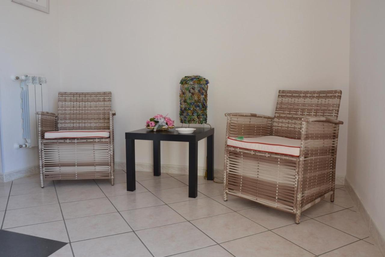 Profumo Di Mare Bed & Breakfast Giardini Naxos Bagian luar foto