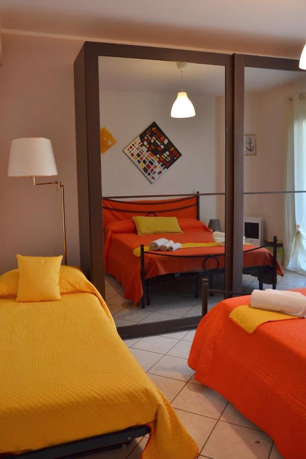 Profumo Di Mare Bed & Breakfast Giardini Naxos Bagian luar foto
