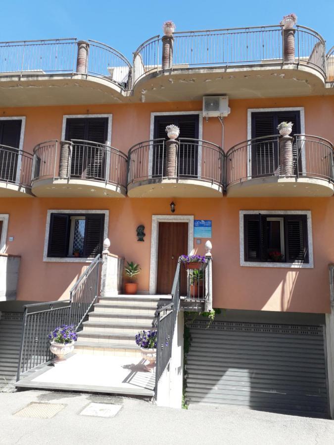 Profumo Di Mare Bed & Breakfast Giardini Naxos Bagian luar foto